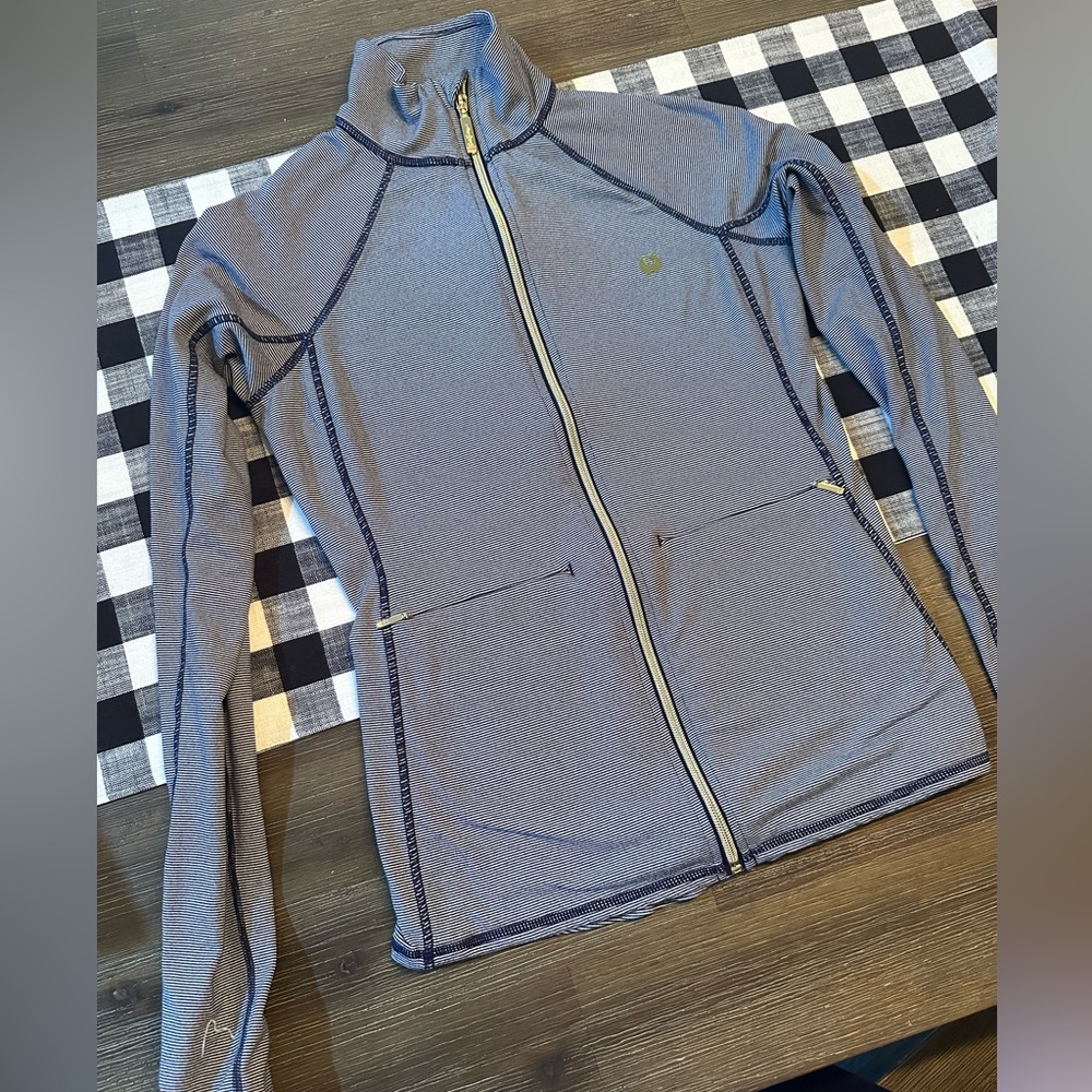 Lilly Pulitzer Luxletic Kapri Zip-Up sweatshirt True Navy Feeder Stripe